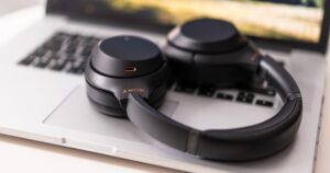 Featured image for Top 7 Rated Noise Cancelling Headphones You Need in 2025